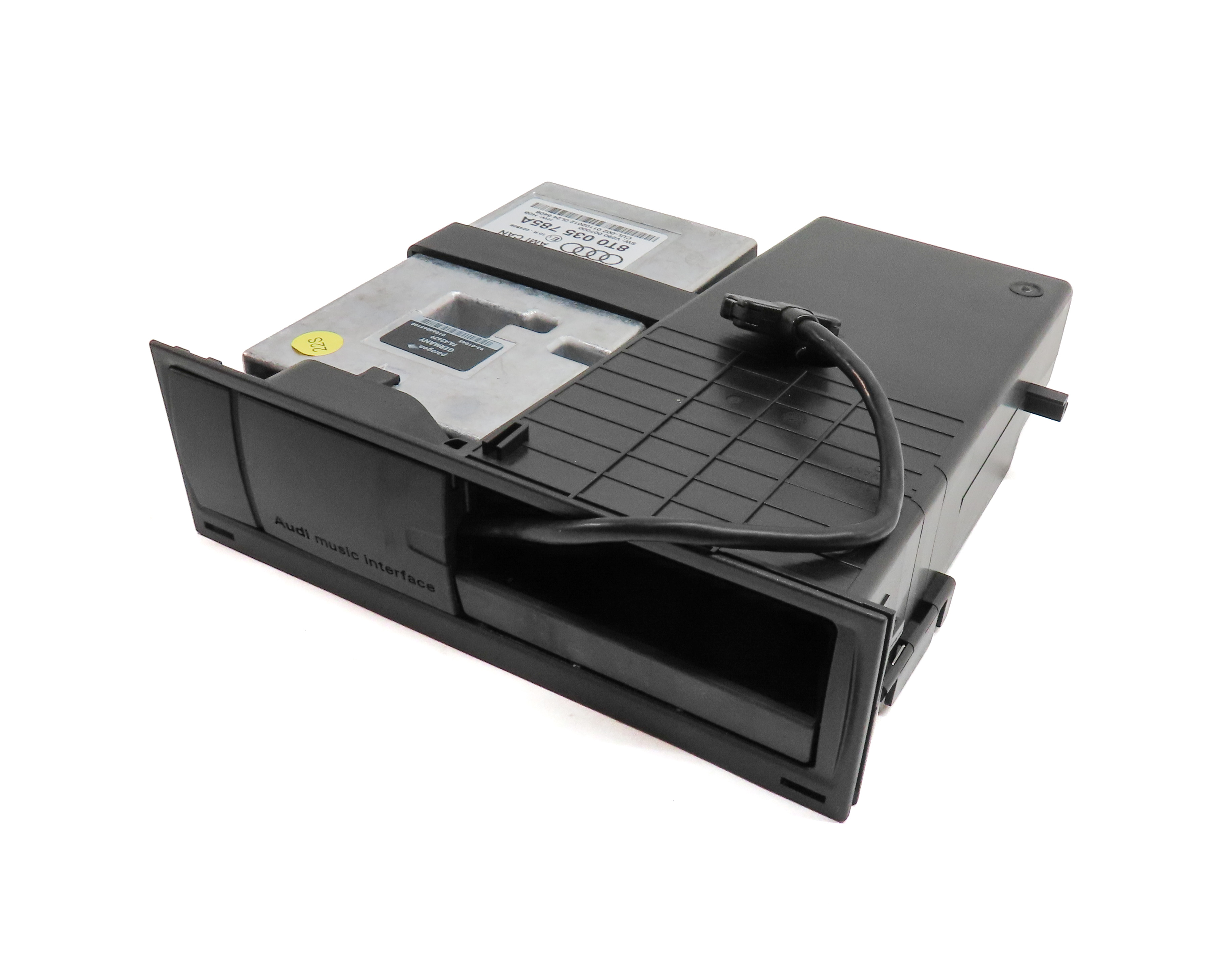 2013 AUDI A5 (B8 8T) RADIO STEREO MMI MULTIMEDIA iPOD INTERFACE MODULE — exact item pictured